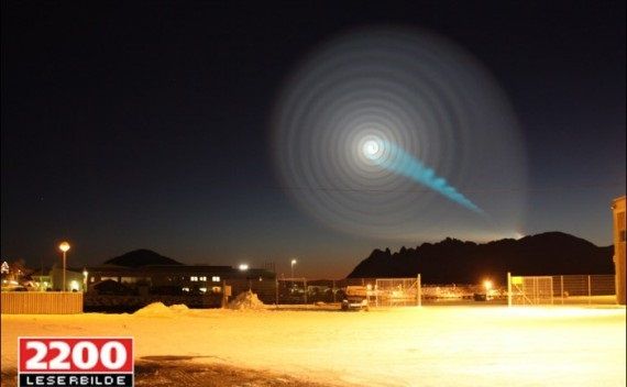 Extraña espiral aparecida en Noruega en el año 2009. (Imagen real)
