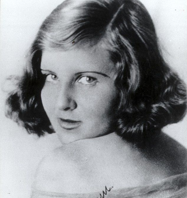 La Pequeña Eva Braun