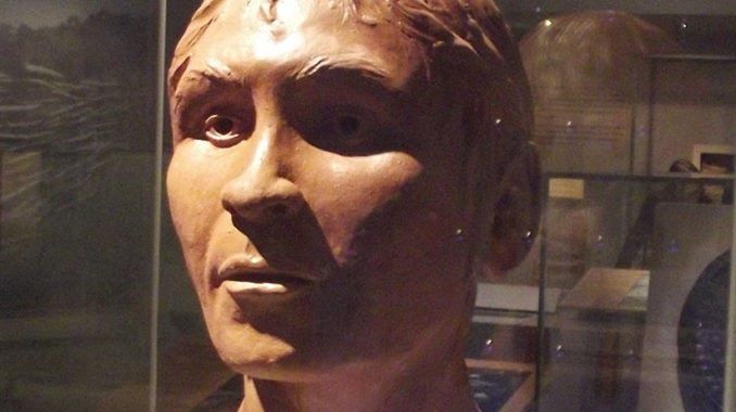 Este es el rostro de una mujer que murió hace 14,000 años en el fondo de una cueva en México