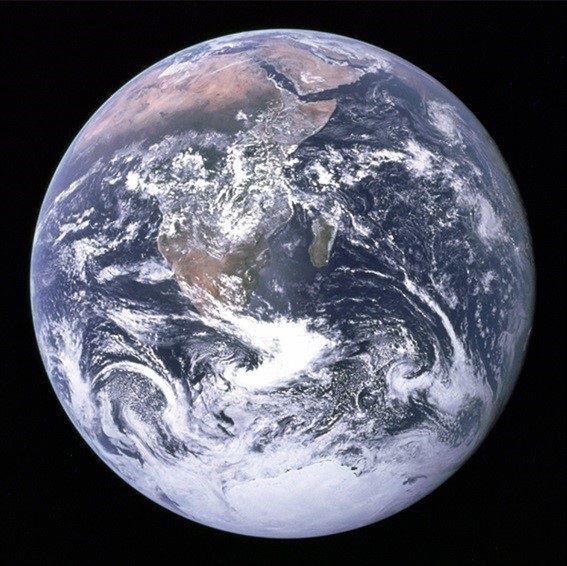 La tierra vista desde la Luna foto lograda por la tripulación del Apollo XI