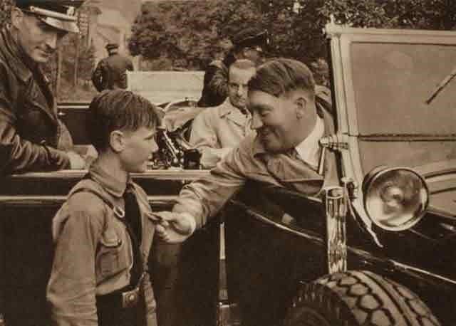 Una Juventud Hitleriana durante un momento que siempre recordará