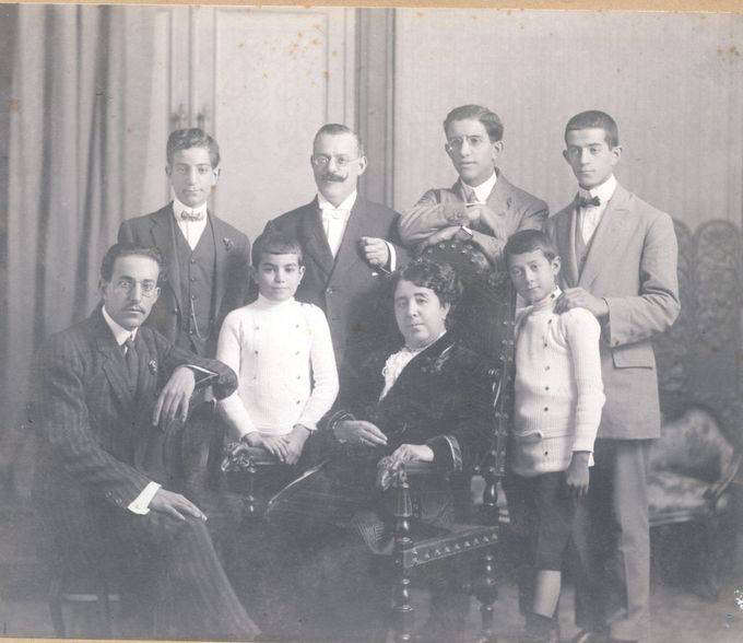 Familia de Buen - Lozano en España
