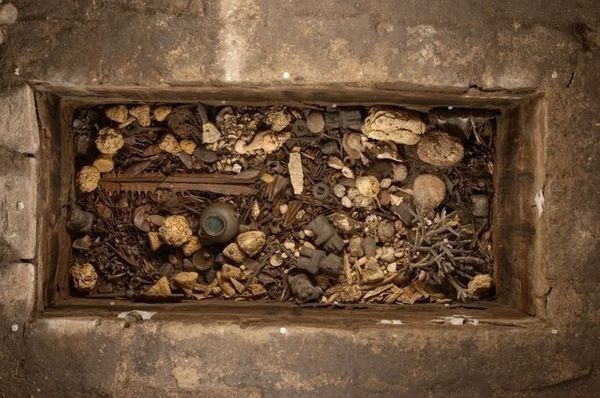 Los aztecas tenían costumbres funerarias muy extrañas.